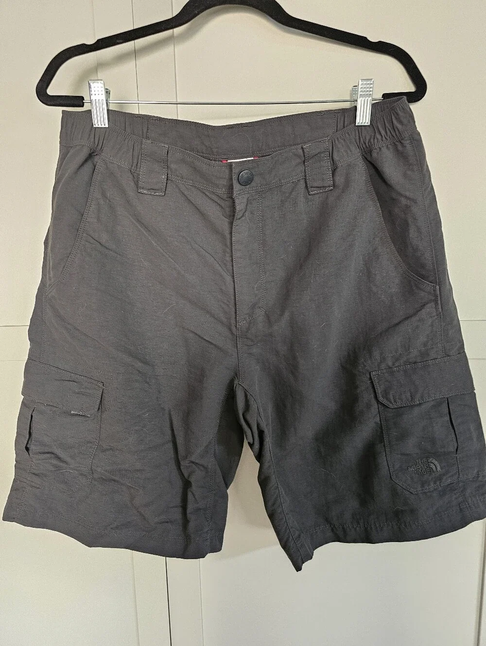 The North Face Mens Cargo Shorts Size M Gray Nylon Hiking Camping Outdoor Utilit